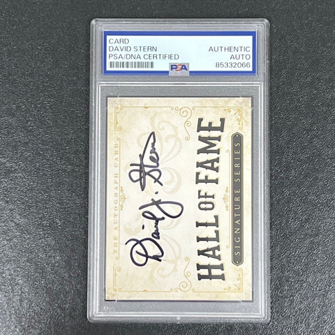 Hall Of Fame David Stern Signed Signature Series Card PSA/DNA AUTO Slabbed NBA Commissioner