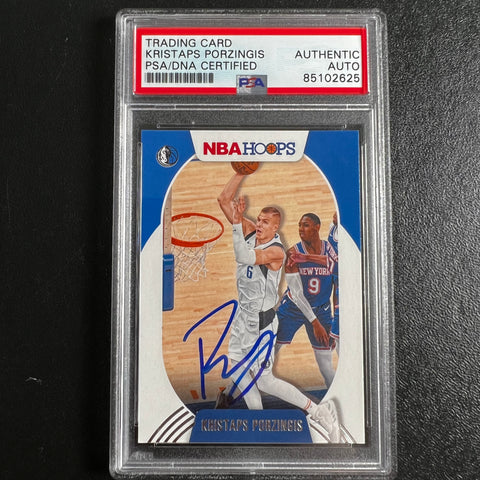 2020-21 Panini Hoops #136 Kristaps Porzingis Signed Card AUTO PSA Slabbed RC Knicks