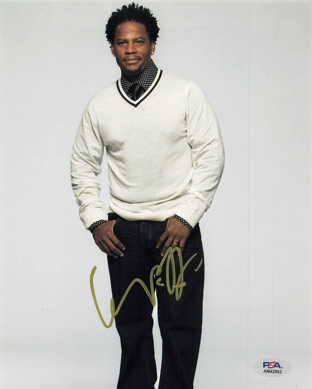 D.L. HUGHLEY signed 8x10 photo PSA/DNA Autographed