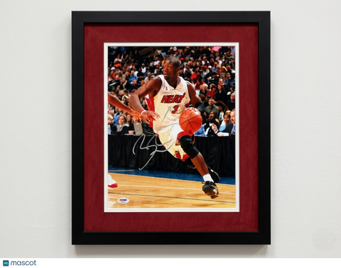 Dwyane Wade Miami Heat Signed Basketball 11x14 Photo PSA