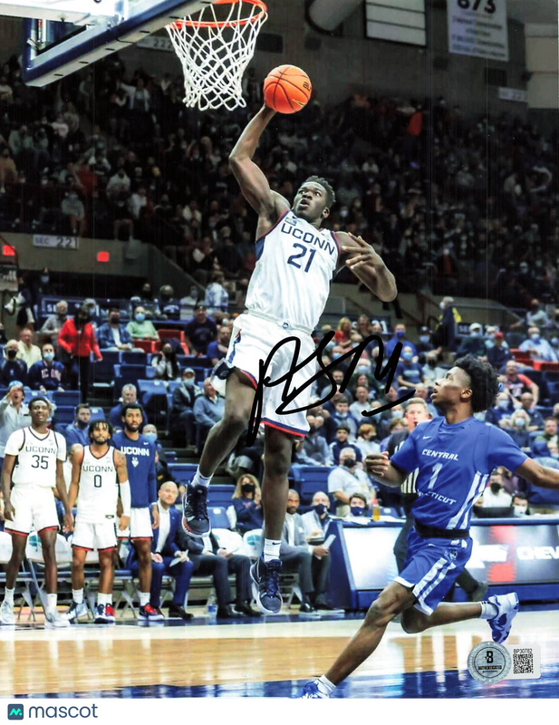 Adama Sanogo UConn Huskies Signed Basketball 8x10 Photo BAS