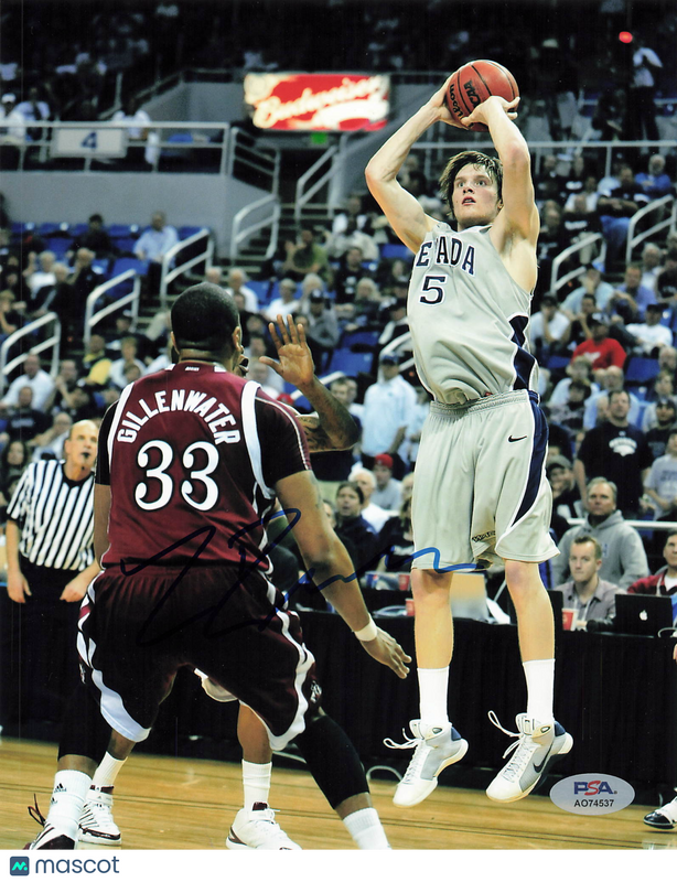 Luke Babbitt Nevada Wolf Pack Signed Basketball 8x10 Photo PSA