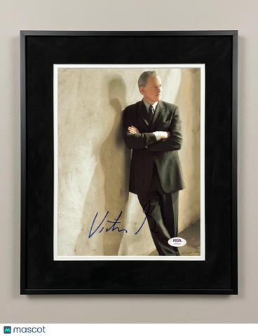 Victor Garber Signed 8x10 Framed Photo PSA Autographed