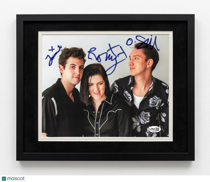 Jamie Smith, Romy Madley, Croft Oliver Sim Signed 8x10 Framed Photo The xx JSA