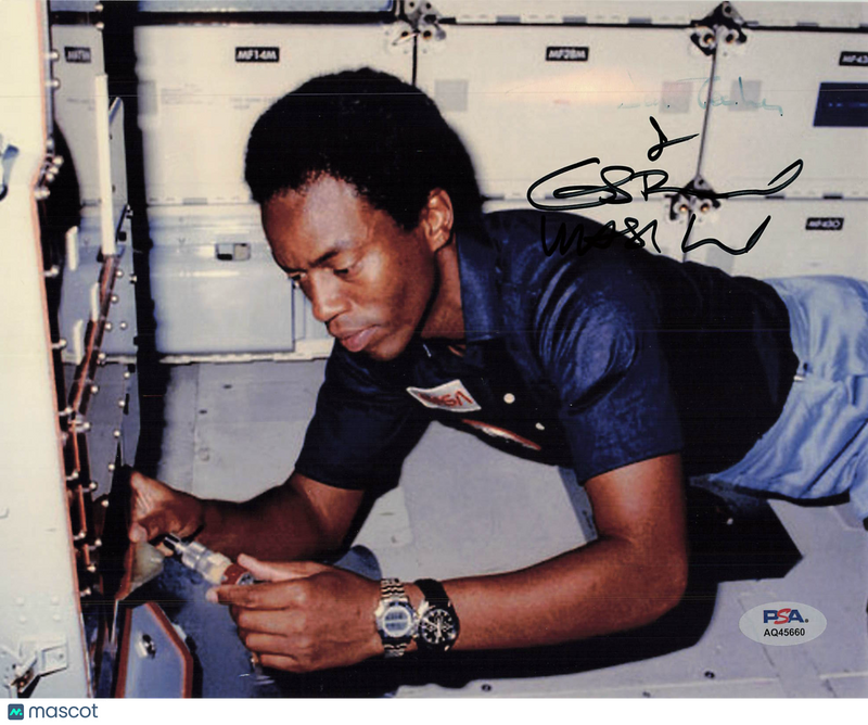 Guion Bluford Signed 8x10 Photo PSA Autographed