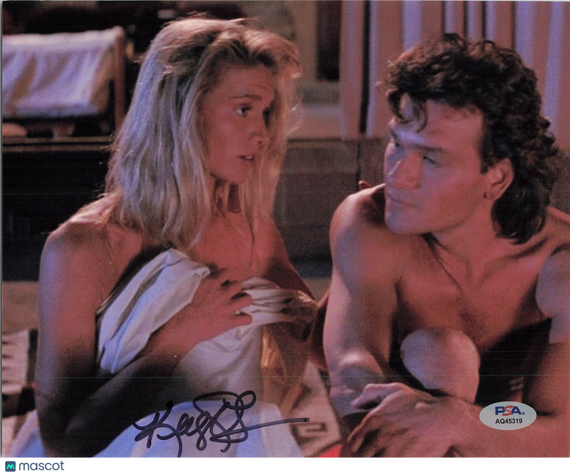 Kelly Lynch Signed 8x10 Road House Photo PSA Autographed