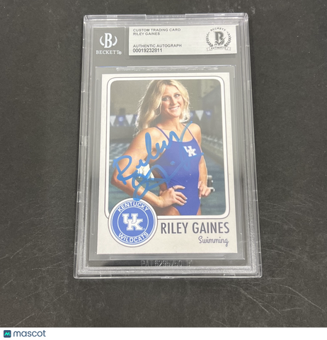 Riley Gaines Signed Card BAS Autographed