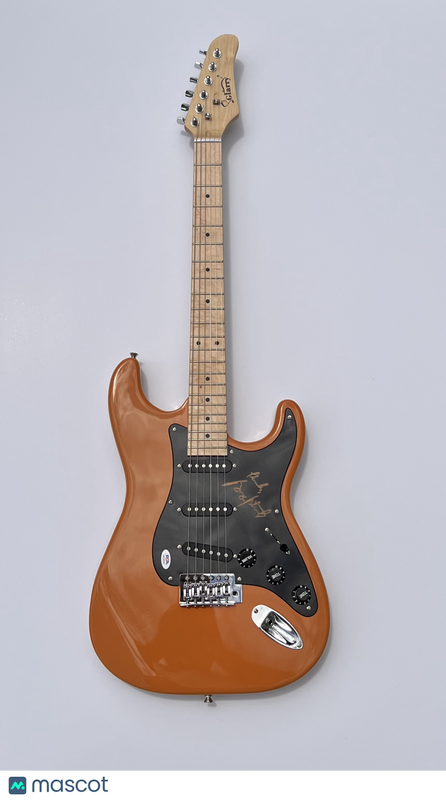 George Strait Signed Guitar PSA Autographed