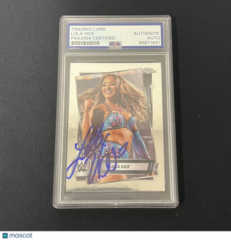 2025 Topps Chrome WWE#151 Lola Vice Signed Card Auto PSA Slabbed