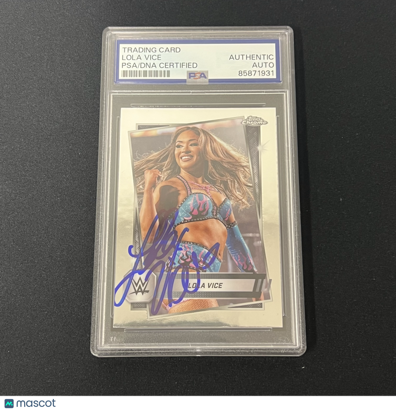 2025 Topps Chrome WWE#151 Lola Vice Signed Card Auto PSA Slabbed