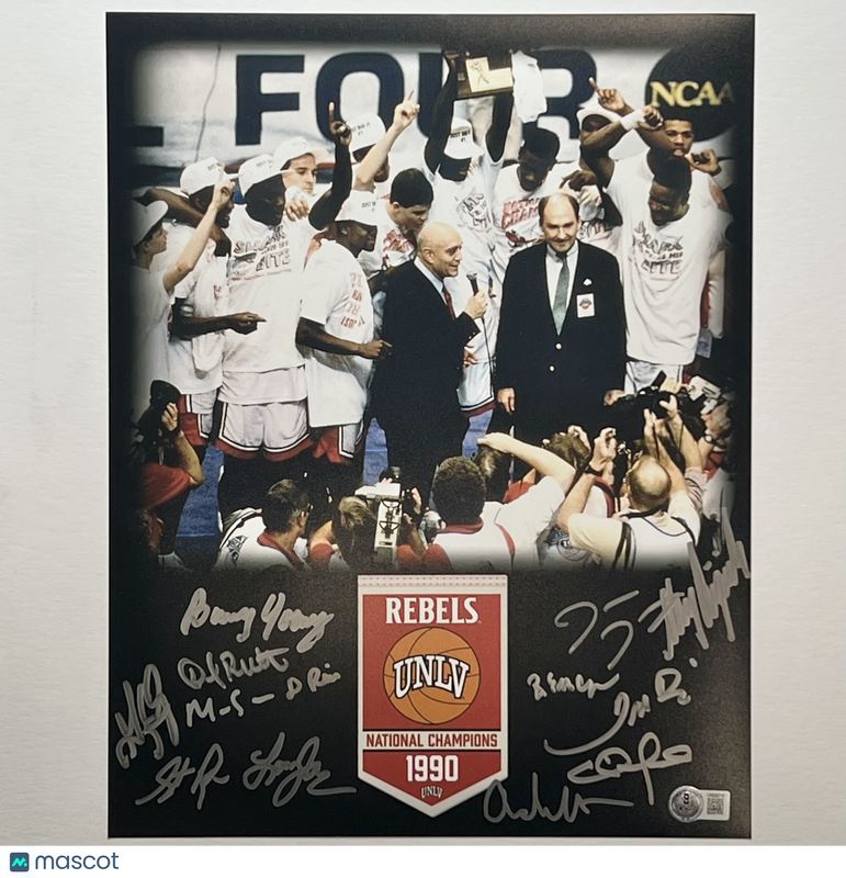 1990 UNLV Runnin' Rebels NCAA National Championship Team UNLV Rebels Signed Basketball 8x10 Photo BAS