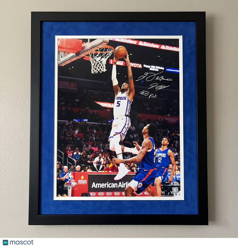 De'Aaron Fox Sacramento Kings Signed Basketball 16x20 Custom Framed Photo BAS