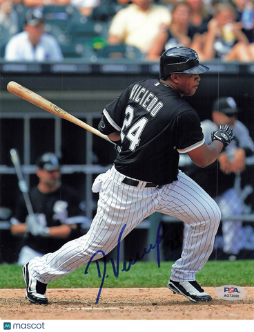 Dayan Viciedo Chicago White Sox Signed 8x10 Photo PSA