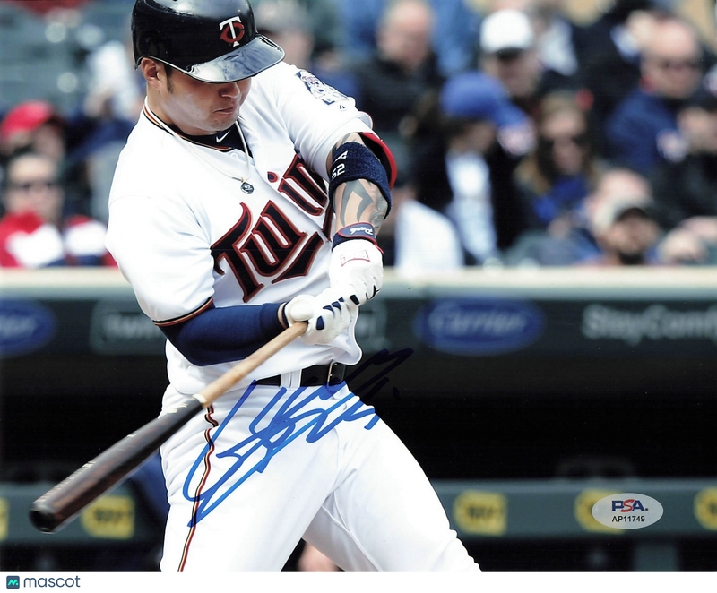 Byung-ho Park Minnesota Twins Signed 8x10 Photo PSA