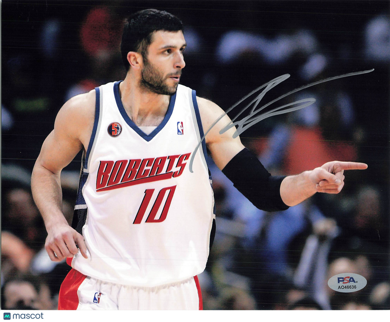 Vladimir Radmanovic Charlotte Bobcats Signed Basketball 8x10 Photo PSA