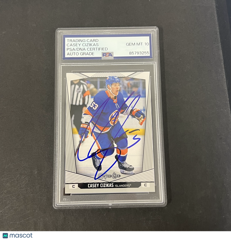 Casey Cizikas 2024-25 Upper Deck O-pee-chee Hockey#328 Signed Card PSA 10
