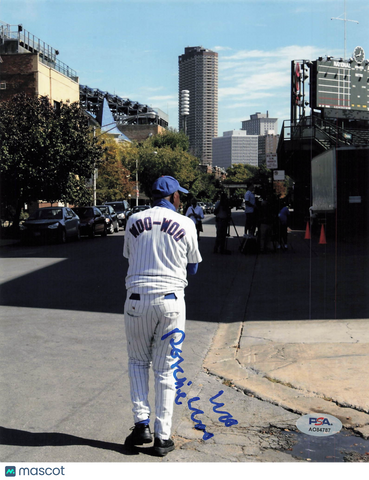 Ronnie "Woo Woo" Wooten Chicago Cubs Signed 8x10 Photo PSA