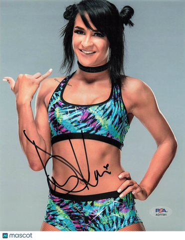 Dakota Kai Signed Wrestling 8x10 Photo PSA Autographed