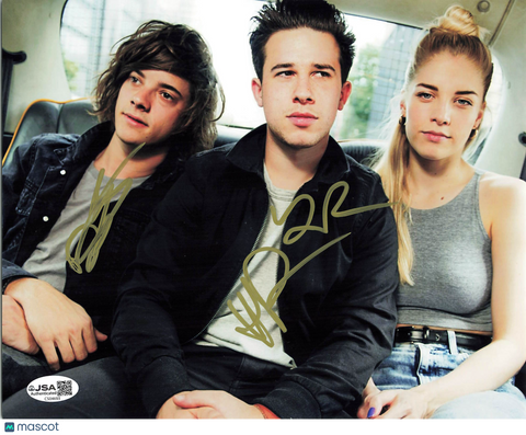 Hannah Reid, Dan Rothman, Dominic Major Signed 8x10 Photo JSA