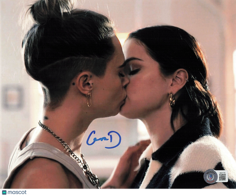 Cara Delevingne Signed 8x10 Photo BAS Autographed Only Murders in the Building