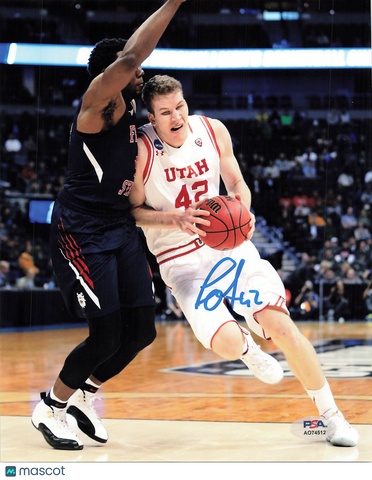 Jakob Poeltl Utah Utes Signed Basketball 8x10 Photo PSA