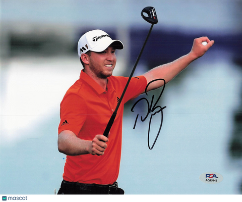 Daniel Berger Signed Golf 8x10 Photo PSA Autographed