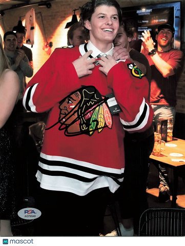 Lukas Reichel Signed Hockey 8x10 Photo PSA Autographed