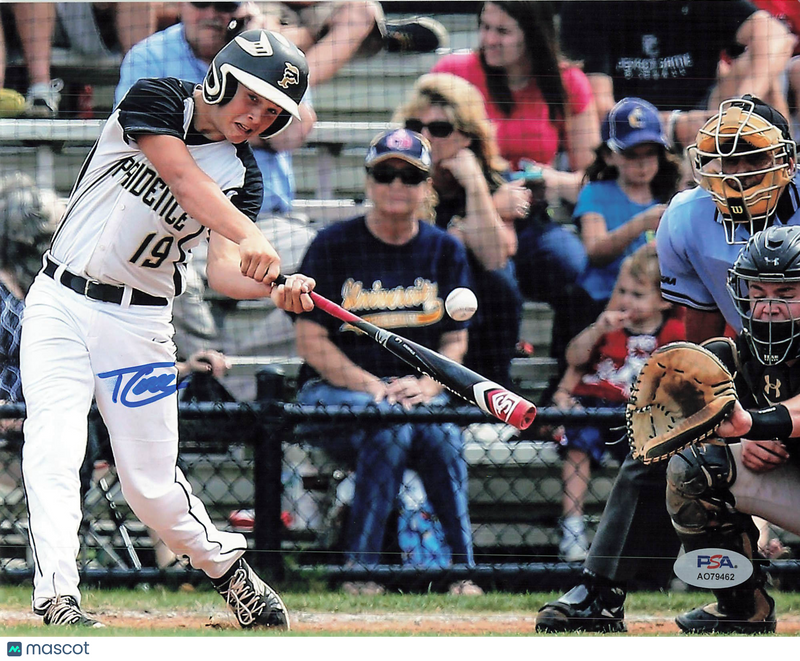 Tyler Callihan Providence Stallions Signed 8x10 Photo PSA