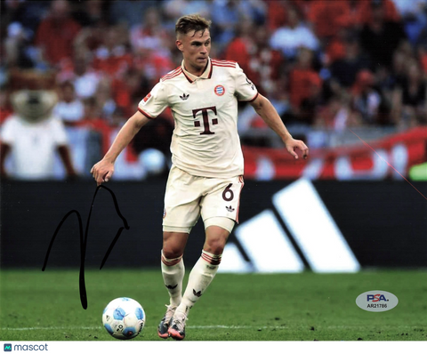 Joshua Kimmich Signed FC Bayern Munich Soccer 8x10 Photo PSA Autographed