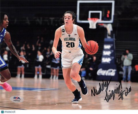 Maddy Siegrist Villanova Wildcats Signed Basketball 8x10 Photo PSA