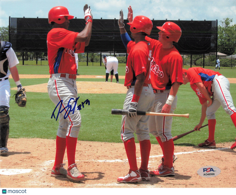 Domingo Santana Philadelphia Phillies Signed 8x10 Photo PSA