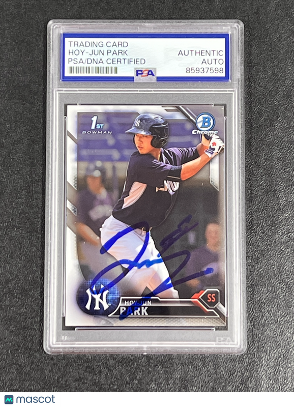 2016 Topps Bowman Chrome Prospect #BCP201 Hoy-Jun Park Signed Card Auto PSA Slab