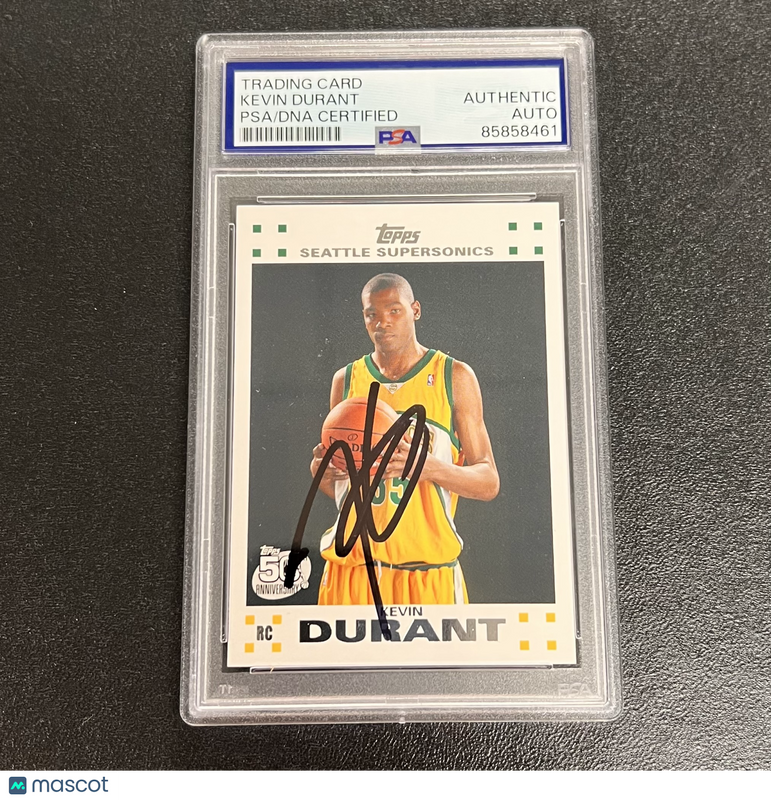 2007–08 Topps 50th Anniversary#2 of 14 Kevin Durant Signed Card Auto PSA Slab