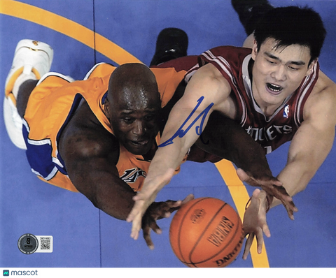 Yao Ming Houston Rockets Signed Basketball 8x10 Photo BAS