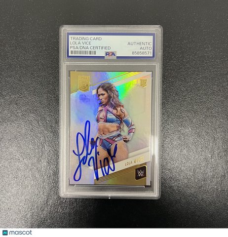 2023 Panini Donruss Elite WWE#96 Lola Vice Signed Card PSA Autographed