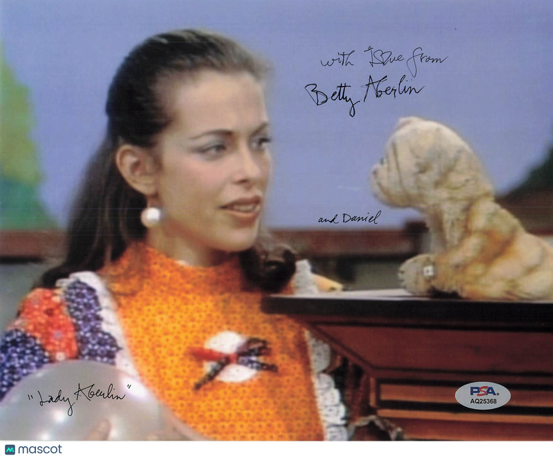 Betty Aberlin Signed 8x10 Photo PSA Autographed