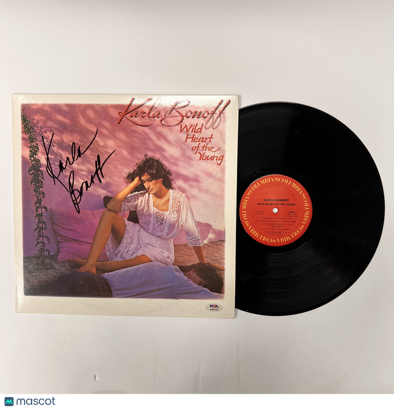 Karla Bonoff Signed Wild Heart of the Young Vinyl Album PSA Auth