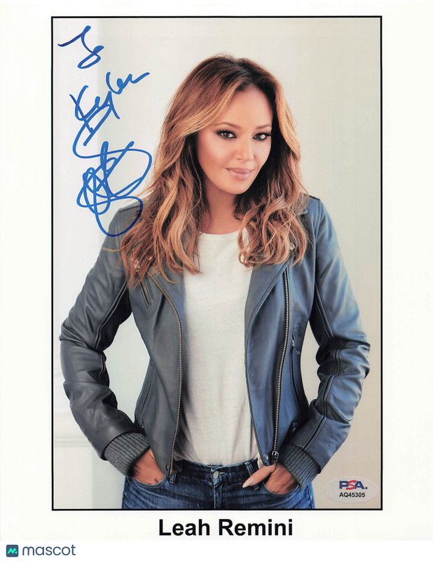 Leah Remini Signed 8x10 Photo PSA Autographed