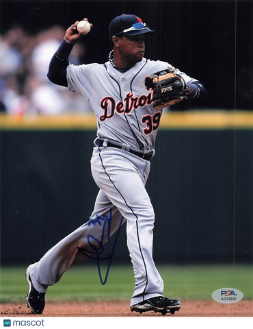 Ramon Santiago Detroit Tigers Signed 8x10 Photo PSA