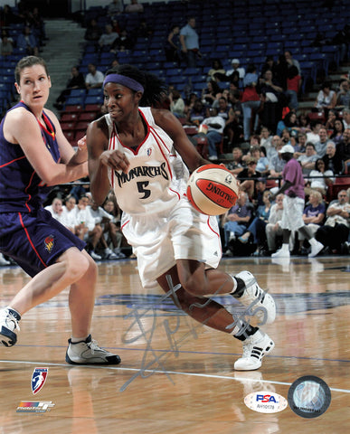 Scholonda Robinson Signed 8x10 photo WNBA PSA/DNA Autographed Sacramento Monarchs