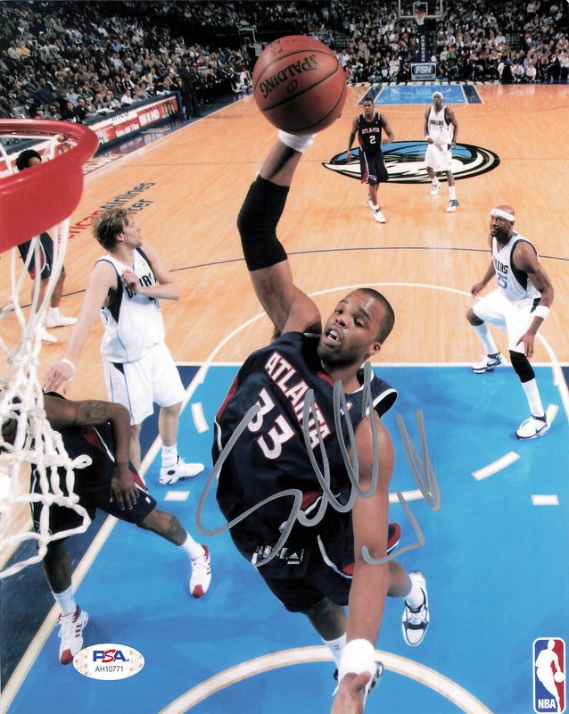 Shelden Williams signed 8x10 photo PSA/DNA Atlanta Hawks Autographed