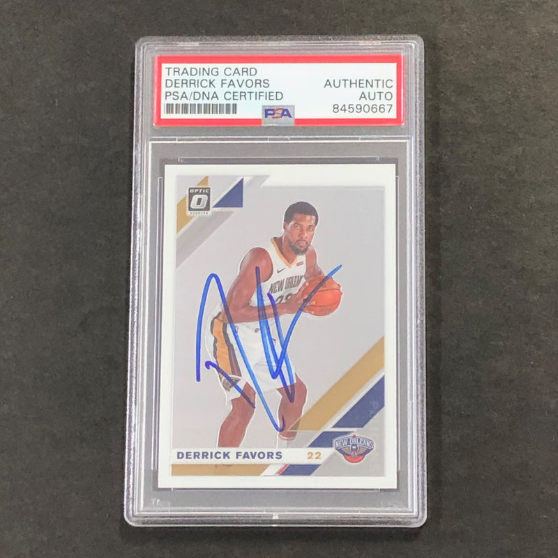 2019-20 Panini Optic #33 DERRICK FAVORS Signed Card AUTO PSA Slabbed Pelicans