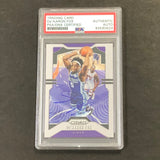 2019-20 Panini Prizm #120 De'Aaron Fox Signed Auto PSA Slabbed Kings