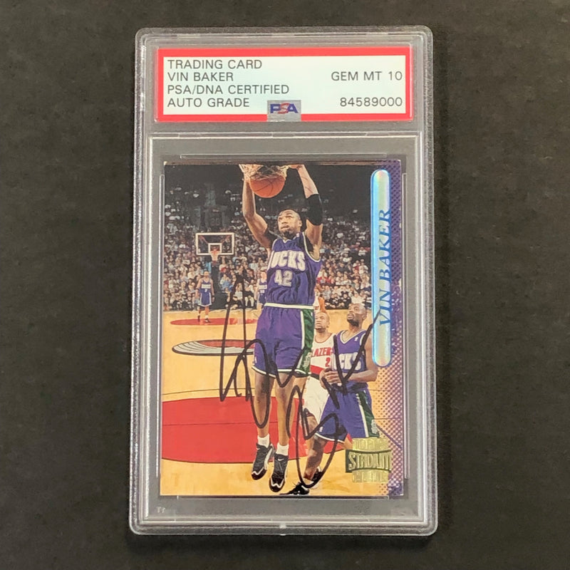 1997 TOPPS STADIUM CLUB #116 Vin Baker Signed Card AUTO 10 PSA/DNA Slabbed Bucks