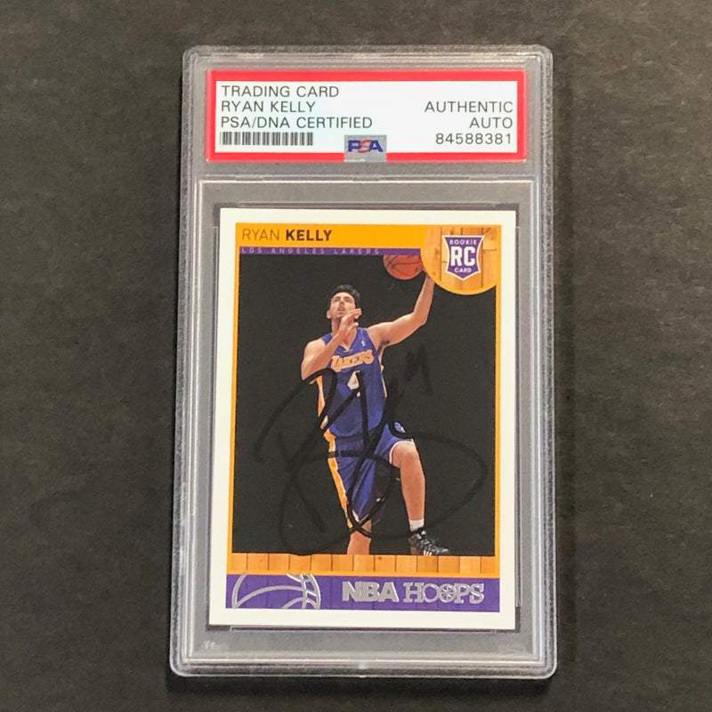 2013-14 NBA HOOPS #299 Ryan Kelly Signed Card AUTO PSA Slabbed RC Lakers