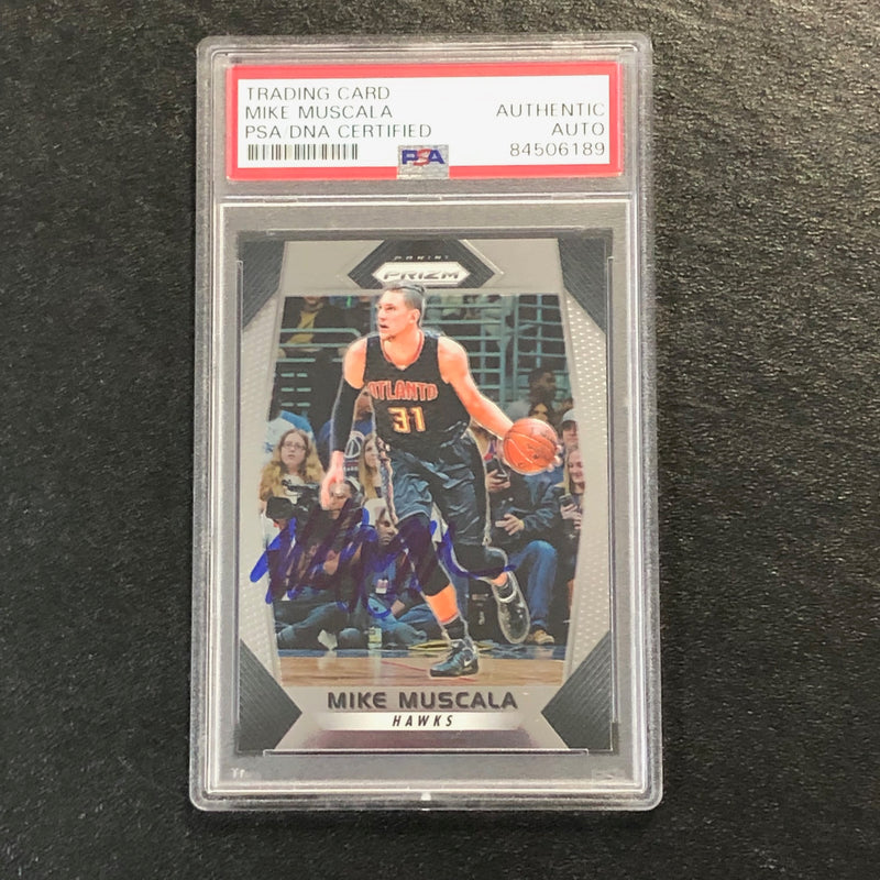 2017-18 Panini Prizm #104 Mike Muscala Signed Card AUTO PSA Slabbed Hawks