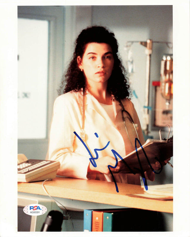 Julianna Margulies Signed 8x10 photo PSA/DNA Autographed