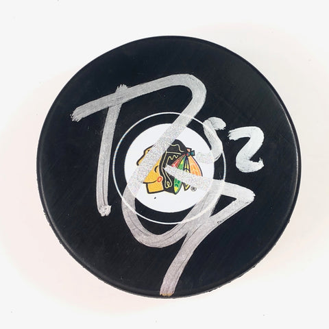 REESE JOHNSON signed Hockey Puck PSA/DNA Chicago Blackhawks Autographed