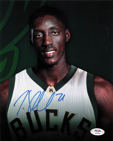 Tony Snell signed 8x10  photo PSA/DNA Milwaukee Bucks Autographed