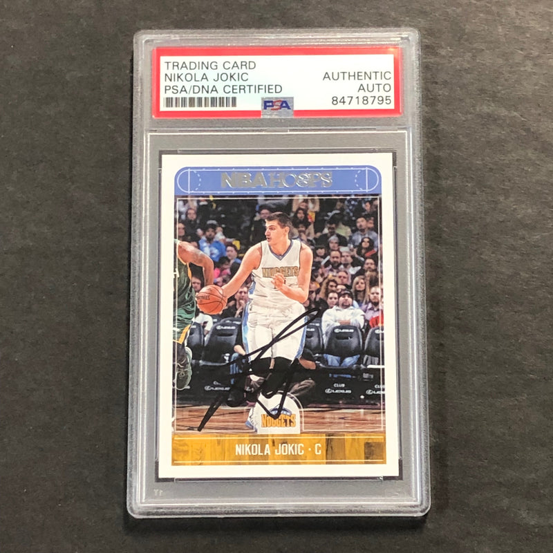 2017-18 NBA Hoops #140 Nikola Jokic Signed AUTO PSA Slabbed Nuggets